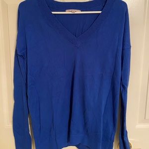 Gap V-Neck Sweater